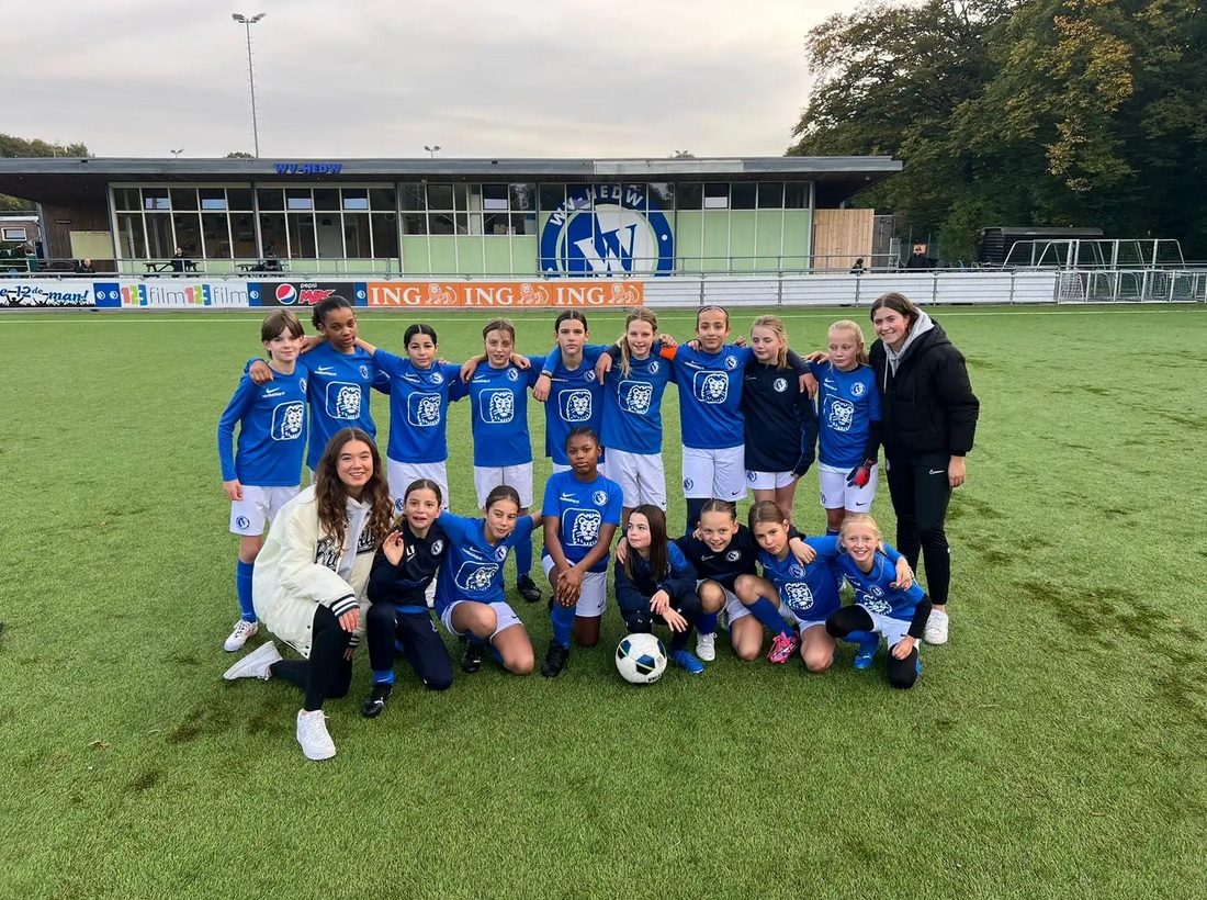 Teamfoto MO13-1